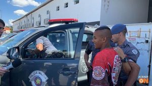 Homem é preso por matar travesti e guardar o coração da vítima em casa