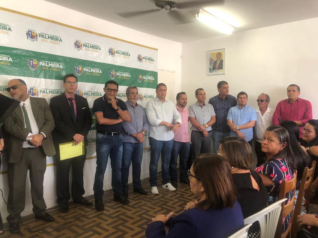 Vereadores prestigiam posse de novos secretários de Palmeira dos Índios