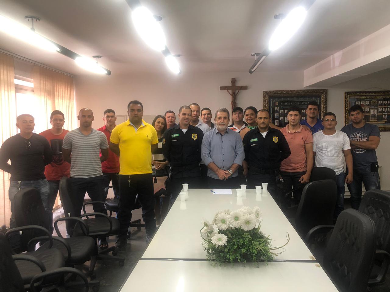 Agenor Leôncio se reúne com guardas municipais de Palmeira dos Índios