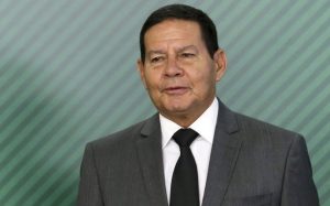 Mourão assume exercício da Presidência da República