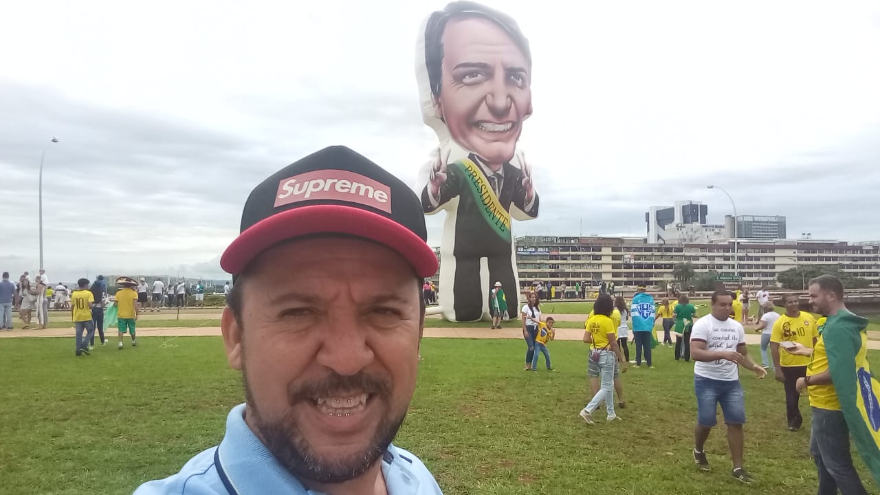 Apoiador de Bolsonaro, vereador de Palmeira dos Índios participa de posse