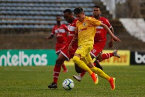 CRB empata e se classifica para segunda fase