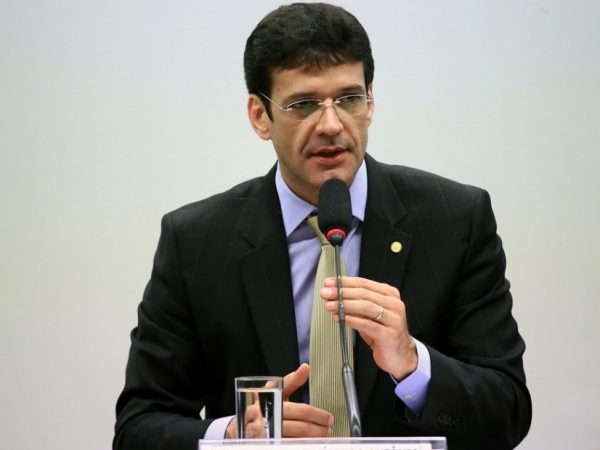 Bolsonaro exonera Marcelo Álvaro Antônio do Ministério do Turismo