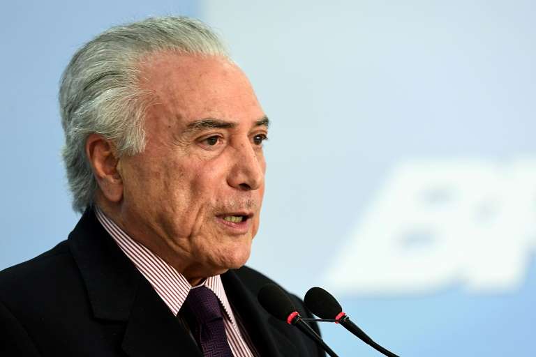 Michel Temer é preso por força-tarefa da Lava Jato; Moreira Franco é procurado