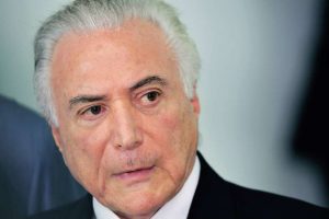 Temer fica em silêncio em depoimento a procuradores