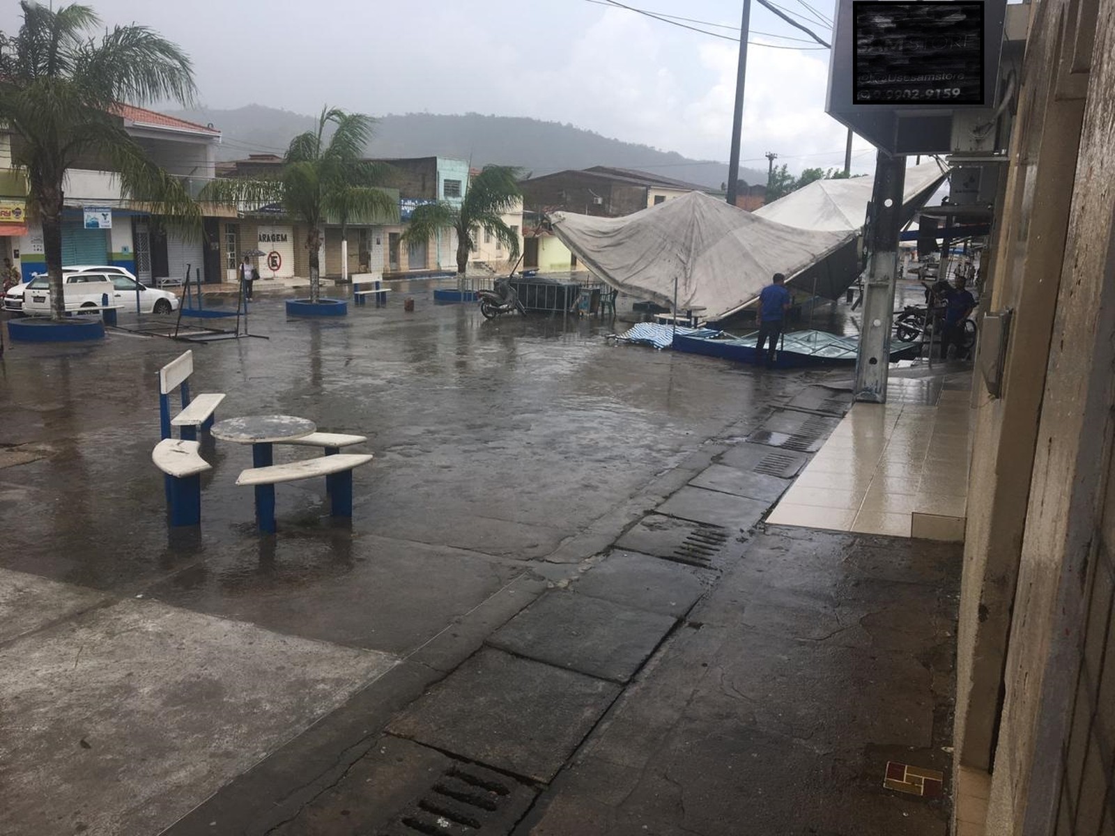 Temporal causa estragos a estabelecimentos comerciais em Maribondo, AL