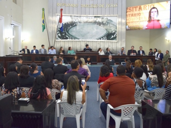 ALE deve abrir CPI para investigar “golpe dos diplomas”