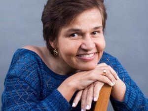 Claudia Rodrigues segue internada e não reconhece mais a filha