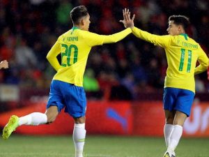 Com dois de Jesus, Brasil bate tchecos em último teste para lista