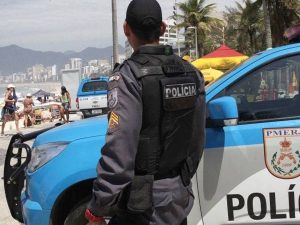 Motorista embriagado que atropelou 30 foliões no Rio vai para presídio