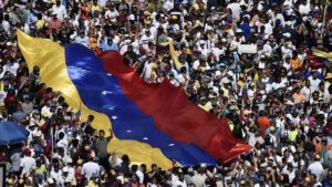Apagão causa morte de 15 pacientes renais na Venezuela