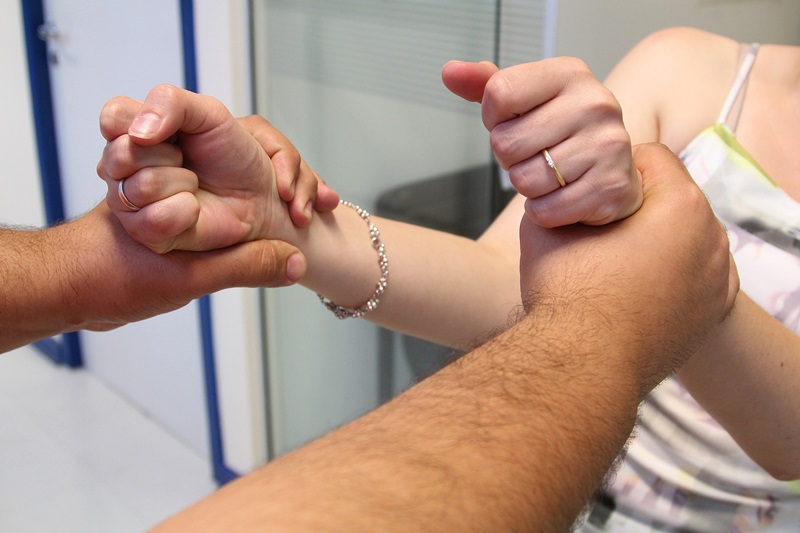 Rapaz de 25 anos é preso acusado de estuprar a tia no Sertão de Alagoas