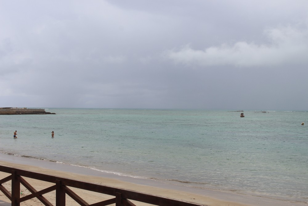 Feriadão da Semana Santa em AL deve ter tempo seco e períodos chuvosos, diz meteorologia