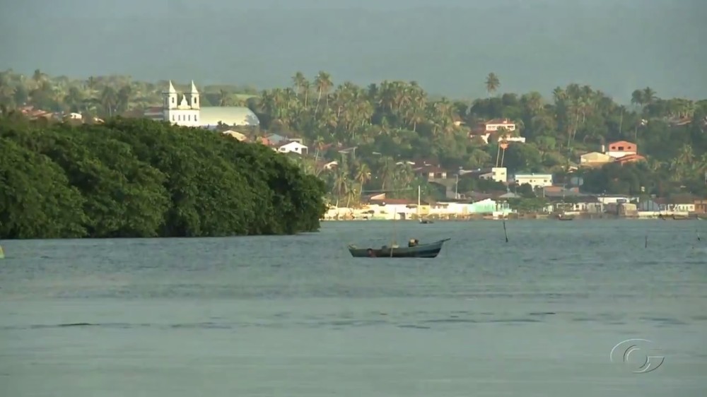 Após relatório sobre rachaduras, MP-AL aciona prefeitura de Coqueiro Seco para prevenir danos na cidade
