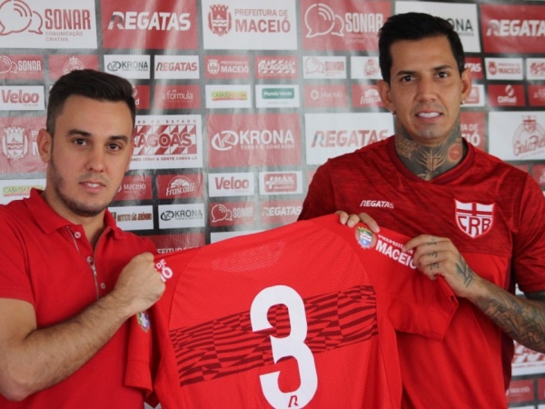 Victor Ramos promete 100% de dedicação no CRB e diz que está ‘louco para jogar’