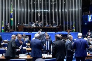 O que muda com projeto que criminaliza abuso de autoridade por juízes e membros do Ministério Público, aprovado pelo Senado