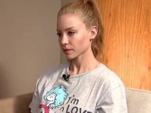 Modelo que acusa Neymar teve casa invadida e não foi depor, diz advogada