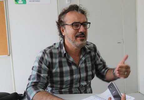 Ex-secretário de Teófilo continua recebendo alto salário mesmo após deixar cargo