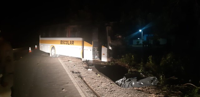 Morre 4ª vítima de acidente com ônibus escolar em Campo Alegre