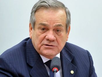 Lessa é exonerado e Renan Filho nomeia secretário interino de Agricultura