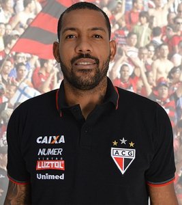 Jogador Everton Heleno ganha liberdade provisória e conta rotina no presídio: “Provação”