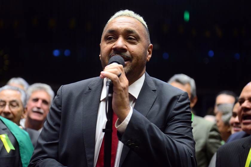 ‘Se não sair do pedestal, Bolsonaro será o pior presidente’, diz Tiririca