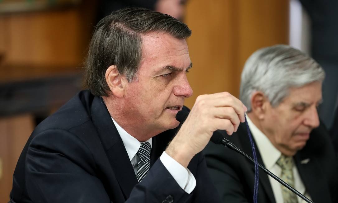 Sem perceber gravação, Bolsonaro chama nordestinos de ‘paraíba’ e governadores reagem