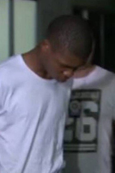 Filho de Flordelis afirma à polícia que recebeu mensagens do celular da mãe pedindo que o pastor fosse morto