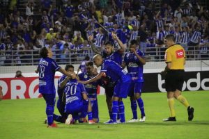 CSA empata com o Cruzeiro com gol contra após jogada de Apodi