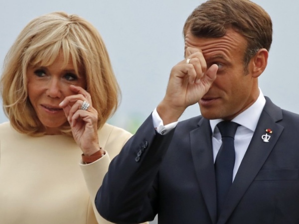 Movimento #DesculpaBrigitte emociona primeira-dama francesa