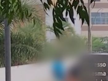 Casal é flagrado fazendo sexo em prédio do Memorial da Mulher, em Arapiraca