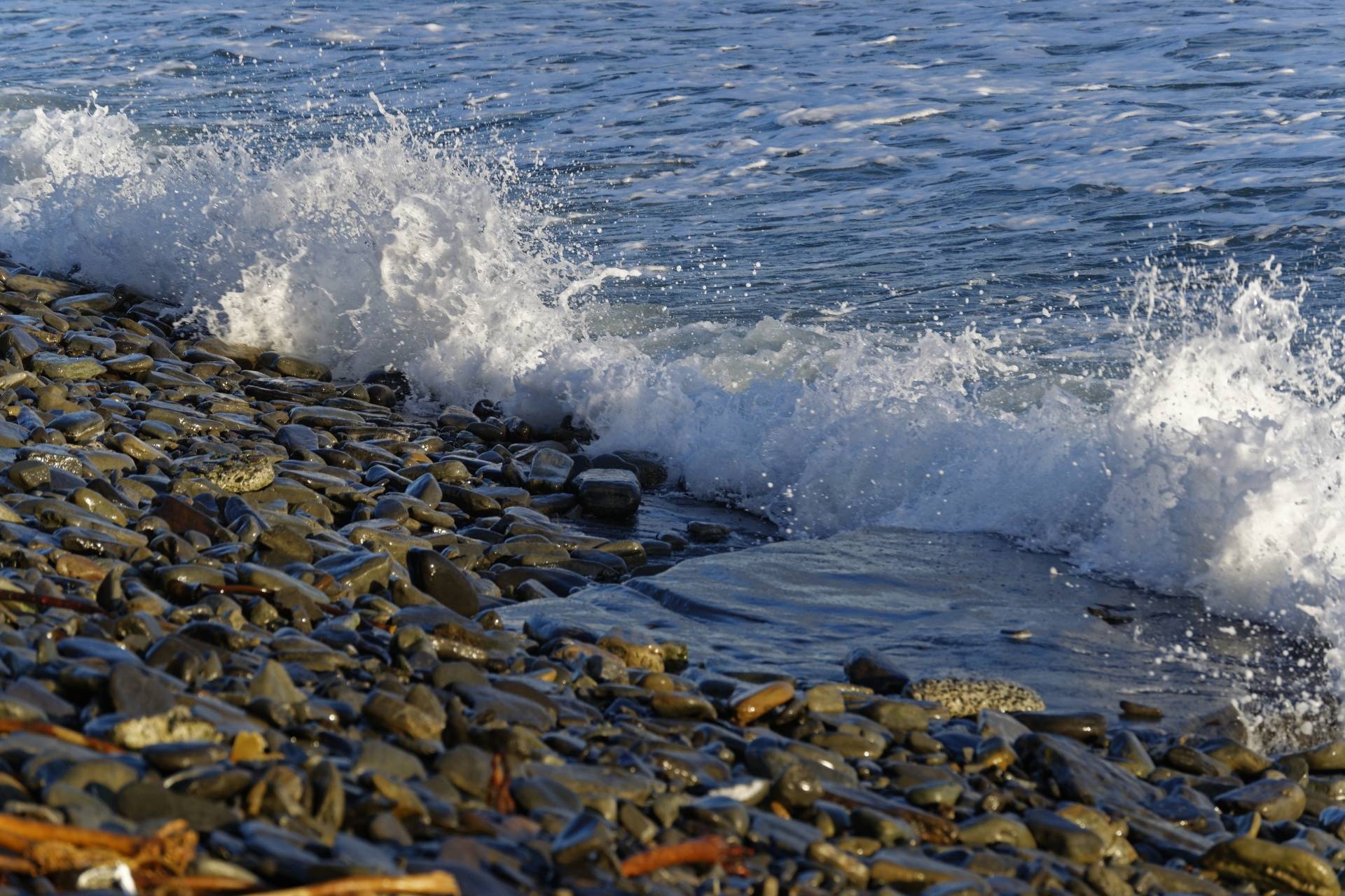Marinha emite novo alerta de ventos fortes, mar grosso e ressaca para Alagoas