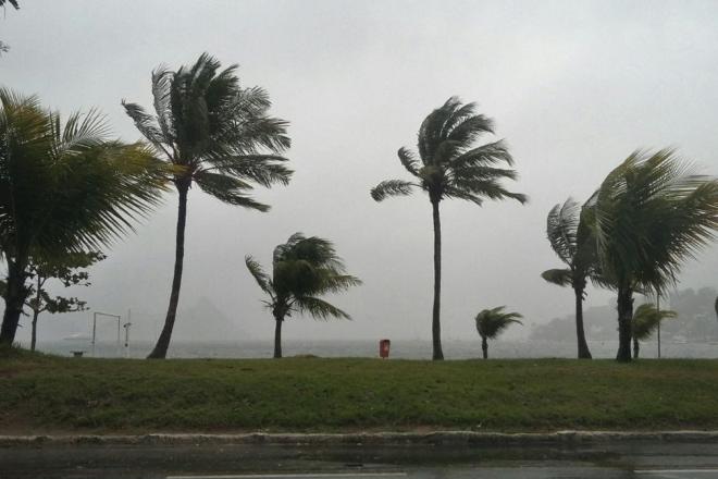 Ventos de até 74 km devem ser registrados no litoral de Alagoas ao RN