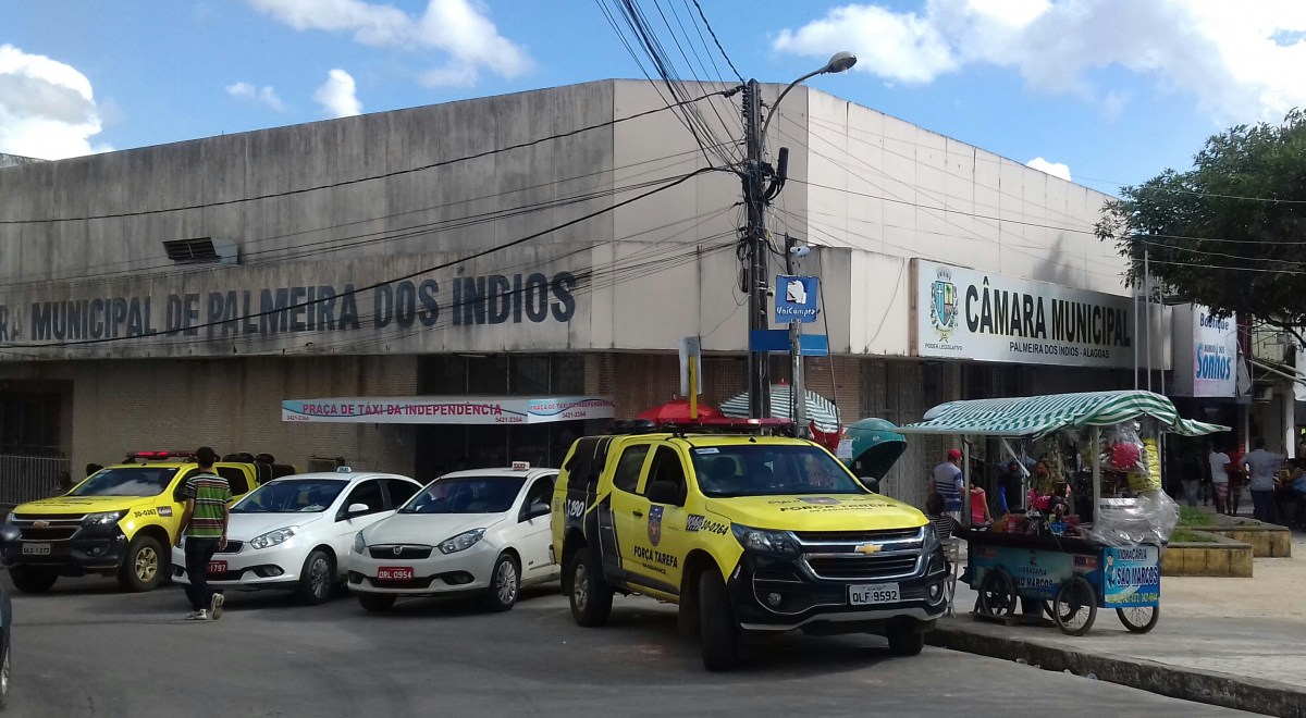 Câmara de Palmeira dos Índios retoma sessões nesta quarta