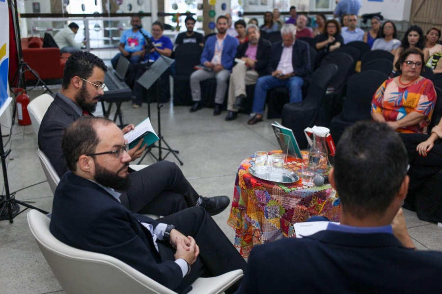 Chá de Memória brinda público com arte e legado sobre Pontes de Miranda