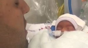 Após comoção, maternidade de SP custeará internação de bebê Sophia