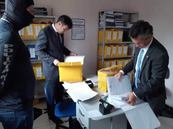 Operação do MPAL cumpre mandados em Monteirópolis, no Sertão de AL