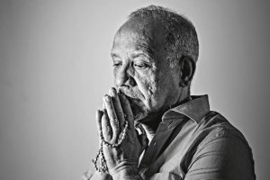 Ele tentou salvar a mãe no incêndio do Hospital Badim — em vão