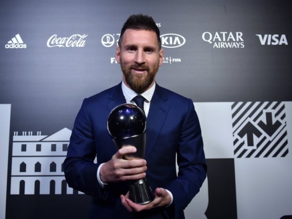 Messi iguala Marta e é eleito o melhor jogador do mundo pela sexta vez