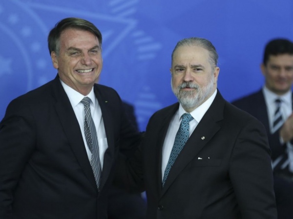 Augusto Aras toma posse na Procuradoria-Geral da República