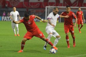 CRB leva virada do Paraná em pleno Estádio Rei Pelé e permanece com 30 pontos