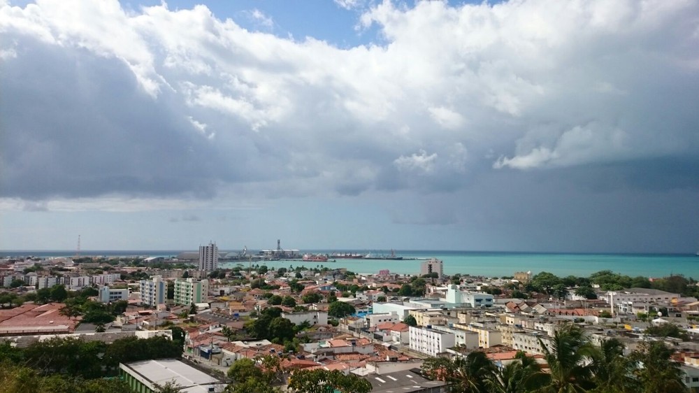 Alagoas terá nebulosidade e possibilidade de chuva neste fim de semana