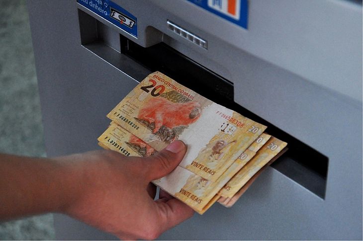 Pagamento da segunda faixa salarial para servidores estaduais será nesta quarta