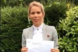 Filha de Brigitte Macron lança campanha #MeToo contra Bolsonaro