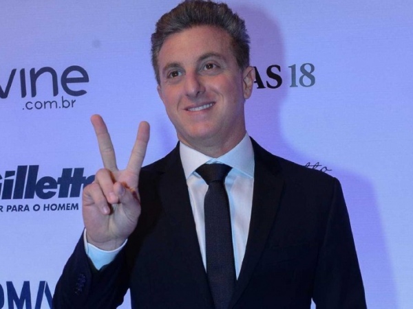 Luciano Huck intensifica articulação para ser presidente em 2022