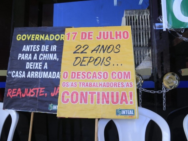 Reajuste zero de Renan Filho para servidores em 2020 gera revolta