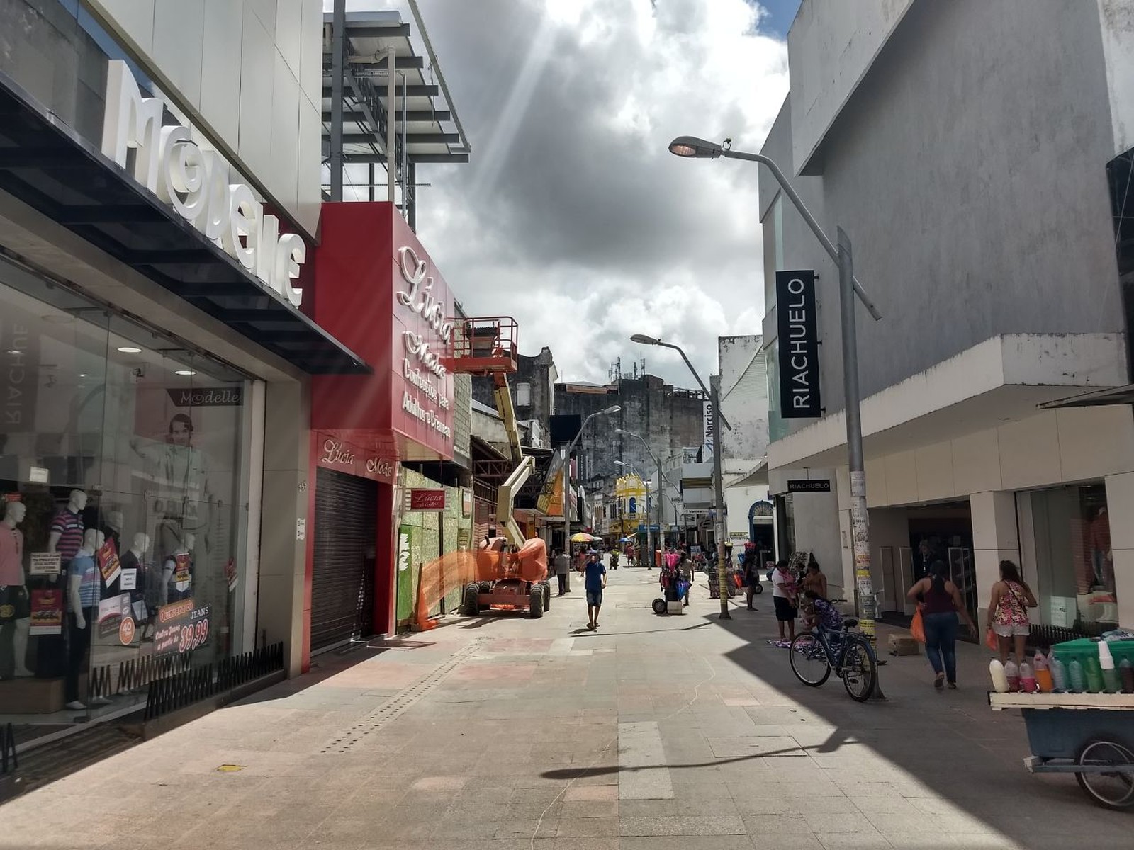 Feriadão da Padroeira do Brasil: saiba o que abre e o que fecha em Alagoas