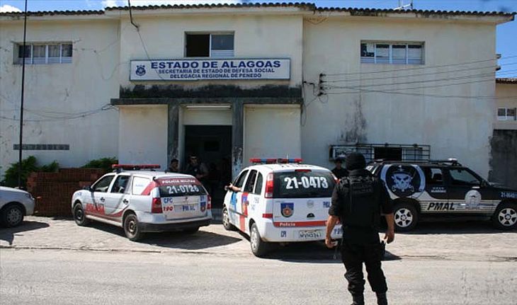 Preso após estuprar filha e sobrinha e filmar abusos sexuais em Penedo