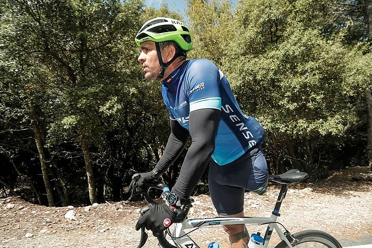 Sem uma perna e parte do pulmão, baiano disputa o IronMan