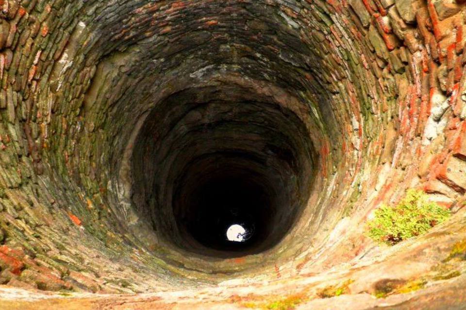 Idoso morre após cair em poço na cidade de Feira Grande, AL